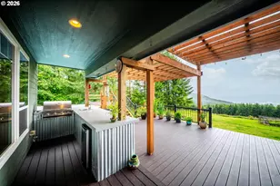 966 Lookout Rd, Castle Rock, WA 98611 - Photo 25