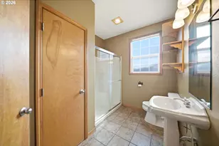 966 Lookout Rd, Castle Rock, WA 98611 - Photo 11