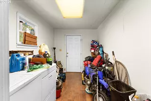 1951 Austin Rd, Roseburg, OR 97471 - Photo 9