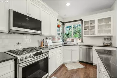 17610 NE 30th St, Vancouver, WA 98682 - Photo 11