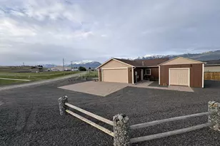 306 Wagner St, Enterprise, OR 97828 - Photo 37