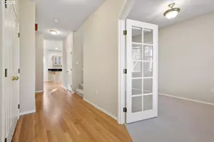 4402 SW Palatine St, Portland, OR 97219 - Photo 5