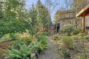 4402 SW Palatine St, Portland, OR 97219 - Photo 3