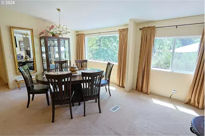 44688 Highway 242, Myrtle Point, OR 97458 - Photo 11