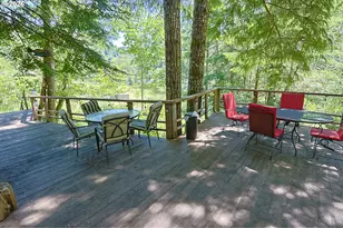 44688 Hwy 242, Myrtle Point, OR 97458 - Photo 33