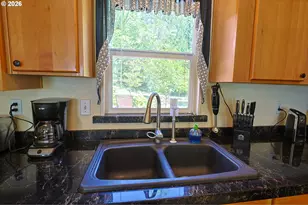 44688 Hwy 242, Myrtle Point, OR 97458 - Photo 9