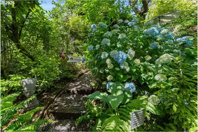 7231 S Laview Dr, Portland, OR 97219 - Photo 39