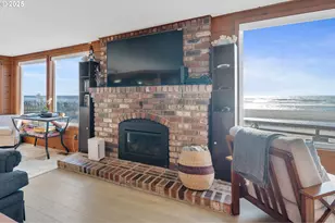 3215 NW Inlet Ave, Lincoln City, OR 97367 - Photo 5