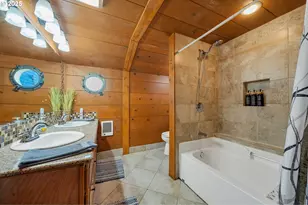 3215 NW Inlet Ave, Lincoln City, OR 97367 - Photo 13