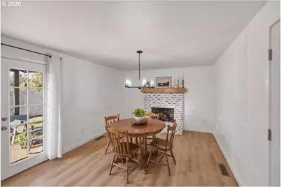 1874 S Cedarcrest Dr, Salem, OR 97306 - Photo 29