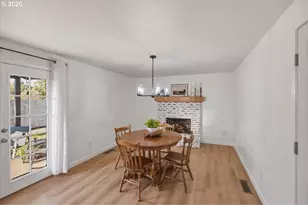 1874 S Cedarcrest Dr, Salem, OR 97306 - Photo 29
