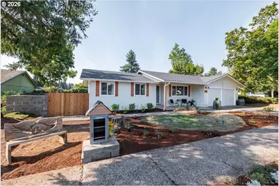 1874 S Cedarcrest Dr, Salem, OR 97306 - Photo 5