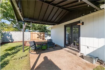 1874 S Cedarcrest Dr, Salem, OR 97306 - Photo 33