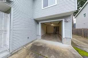 10538 SE Holgate Blvd, Portland, OR 97266 - Photo 19