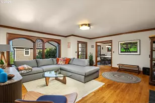 571 NW Alpine Terrace, Portland, OR 97210 - Photo 5