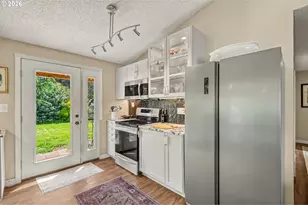 12201 SE 11th St, Vancouver, WA 98683 - Photo 9