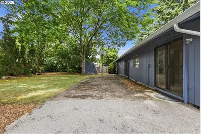 19970 SW Joann Ct, Beaverton, OR 97003 - Photo 39