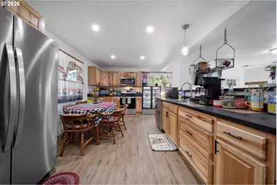 42737 Ellmor Ln, Port Orford, OR 97465 - Photo 11