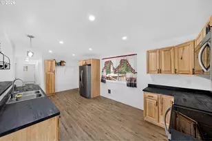 42737 Ellmor Ln, Port Orford, OR 97465 - Photo 9