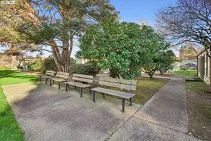 3383 NE 162nd Ave, Portland, OR 97230 - Photo 25