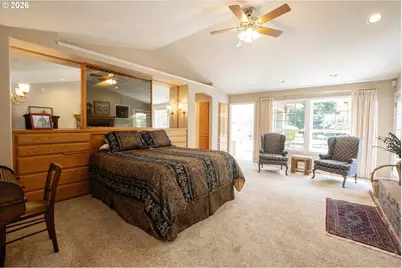 90150 Shore Ln, Eugene, OR 97402 - Photo 23