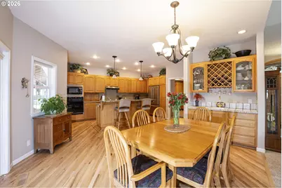 90150 Shore Ln, Eugene, OR 97402 - Photo 15