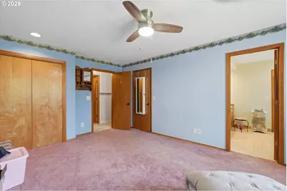 1050 NW Jackson St, Hillsboro, OR 97124 - Photo 15