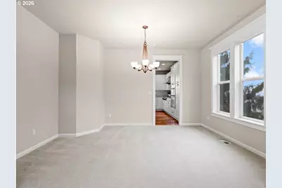 10884 SE Lenore St, Happy Valley, OR 97086 - Photo 7