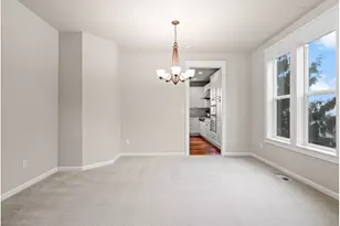 10884 SE Lenore St, Happy Valley, OR 97086 - Photo 7