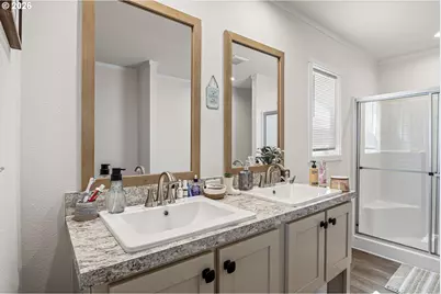 408 Whipple Ave, Drain, OR 97435 - Photo 15