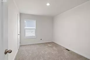 408 Whipple Ave, Drain, OR 97435 - Photo 17