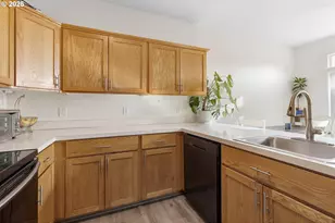 162 Fenton Ave, Molalla, OR 97038 - Photo 13