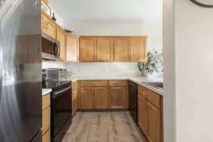 162 Fenton Ave, Molalla, OR 97038 - Photo 11