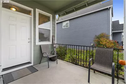 162 Fenton Ave #c, Molalla, OR 97038 - Photo 3