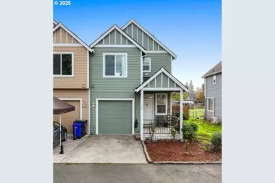 162 Fenton Ave #c, Molalla, OR 97038 - Photo 1