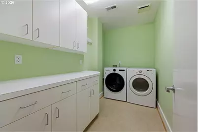 300 NW 8th Ave #903-5, Portland, OR 97209 - Photo 25