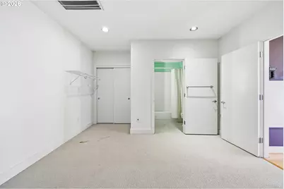 300 NW 8th Ave #903-5, Portland, OR 97209 - Photo 15