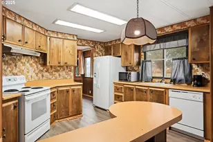 510 N Mill St, Grass Valley, OR 97029 - Photo 9