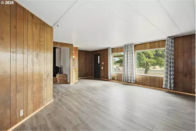 510 N Mill St, Grass Valley, OR 97029 - Photo 5