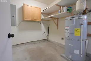 20375 SW Tammy Ct, Beaverton, OR 97078 - Photo 23