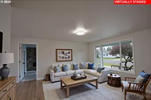 20375 SW Tammy Ct, Beaverton, OR 97078 - Photo 3