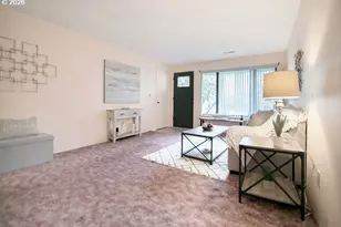 528 NW 1st St, Warrenton, OR 97146 - Photo 5