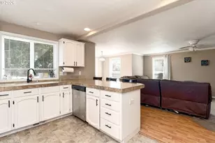 9714 NE 61st Ct, Vancouver, WA 98665 - Photo 5