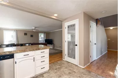 9714 NE 61st Ct, Vancouver, WA 98665 - Photo 7