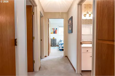 545 Hughes St, Eugene, OR 97402 - Photo 23