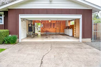 545 Hughes St, Eugene, OR 97402 - Photo 31