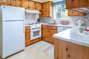545 Hughes St, Eugene, OR 97402 - Photo 17