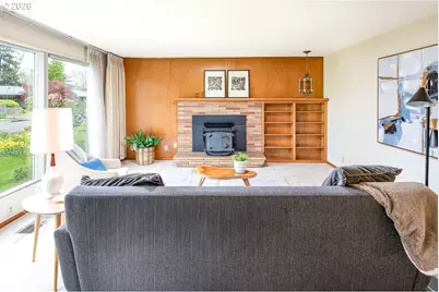 545 Hughes St, Eugene, OR 97402 - Photo 9