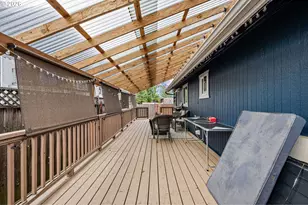 1055 Ash Grove Loop, Creswell, OR 97426 - Photo 27