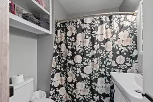 345 W Wood Ave, Stanfield, OR 97875 - Photo 11